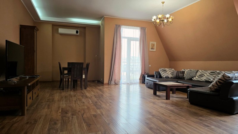 For rent Flat in Mtatsminda district