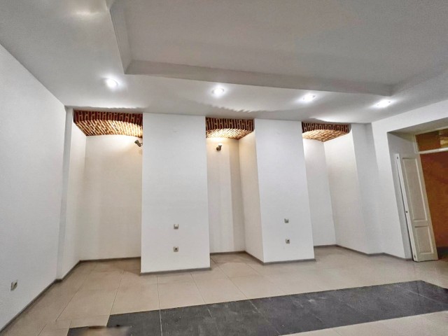 For sale Commercial space in Mtatsminda district