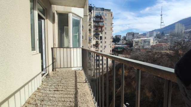 For sale apartment in Vake district